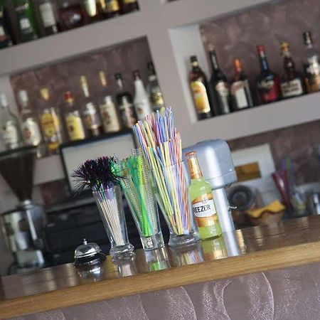 Apartament Blue Sky Agia Marina Zewnętrze zdjęcie
